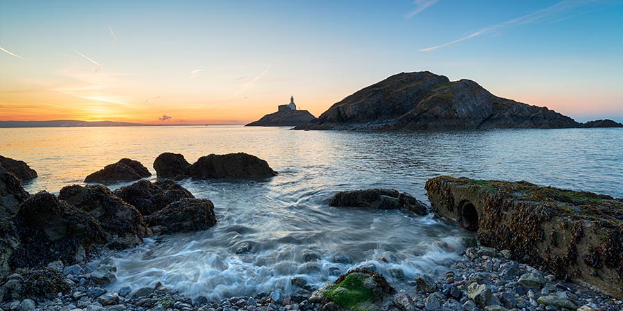 Exploring the lovely coastal resort of Tenby, and the characterful town of Mumbles