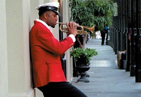 From Singing Waiters to Rock 'n' Roll Icons - The Deep South by Rail